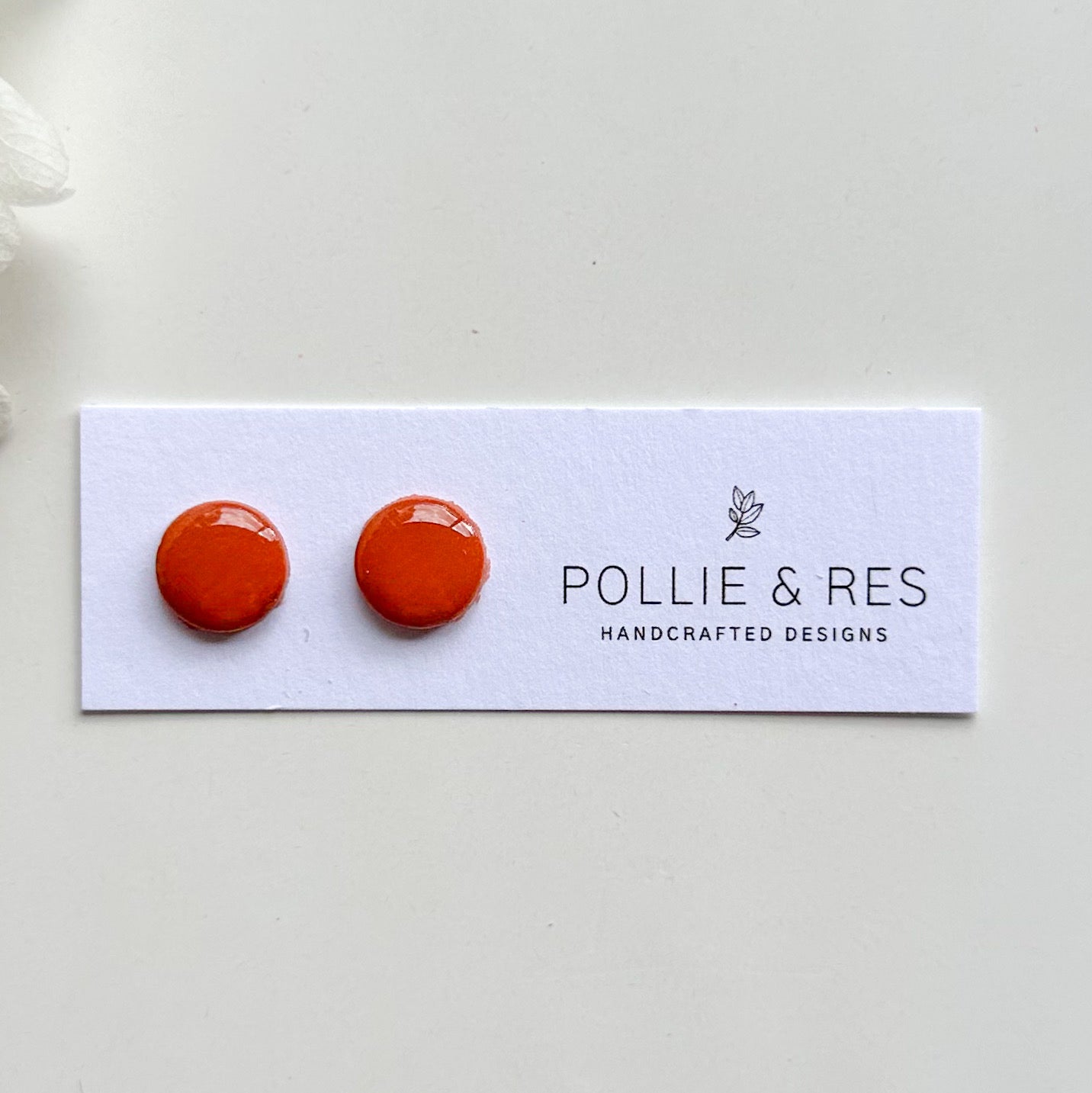 Glossy Studs