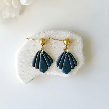 Splendor Shell Dangles