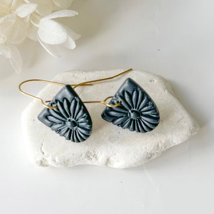 Splendor Pressed Flower Hook Dangles